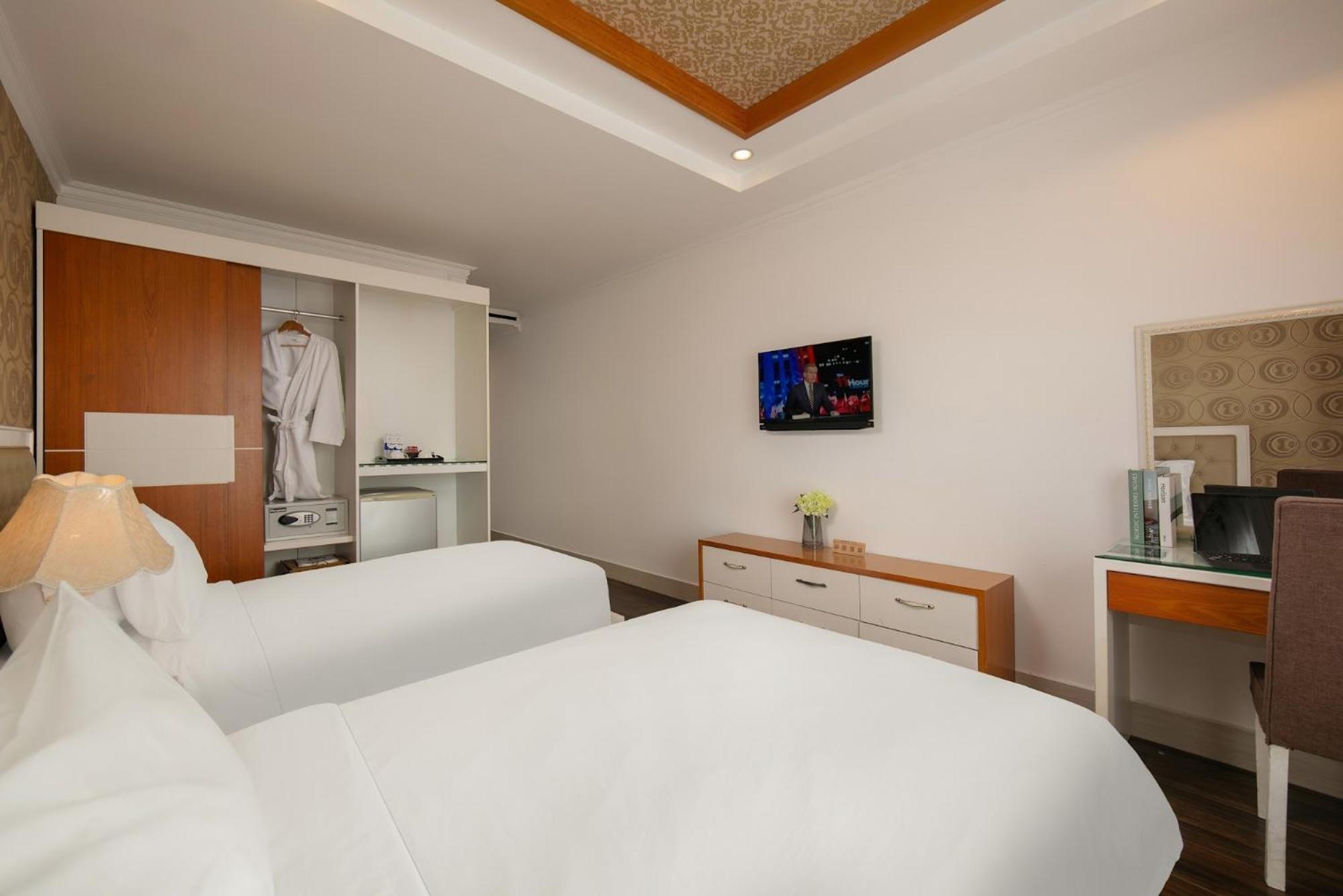 Nesta Hotel Can Tho Exterior foto